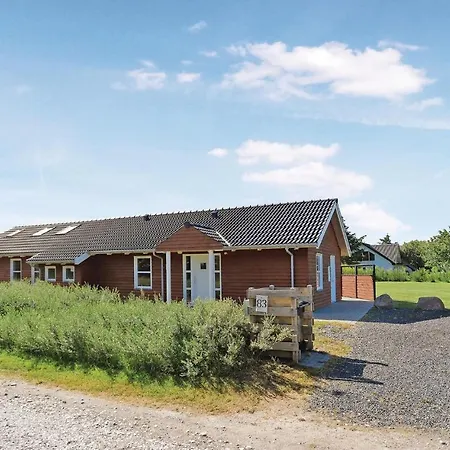 Four-bedroom Holiday In Ferienhaus Løkken