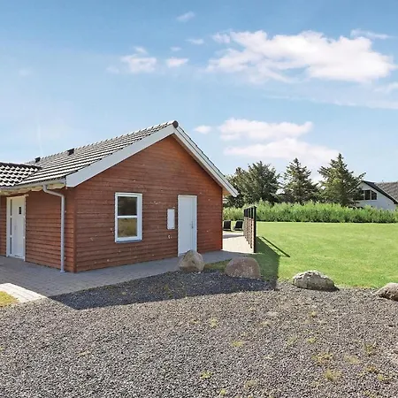 Four-bedroom Holiday In Ferienhaus Løkken